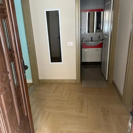 Σπίτι διακοπών Luarasi Κορυτσά